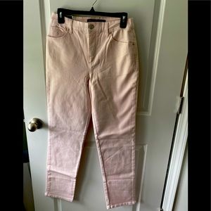Gloria Vanderbilt “Amanda” jeans
